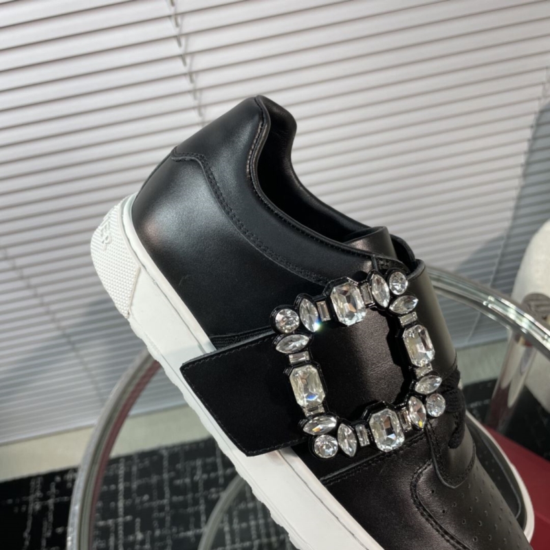 Roger Vivier Casual Shoes